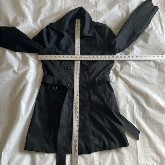 🧥 EXPRESS Trench Coat  - Women's Size Medium, Black, Elevate Your Style 🧥 - Picture 7 of 9